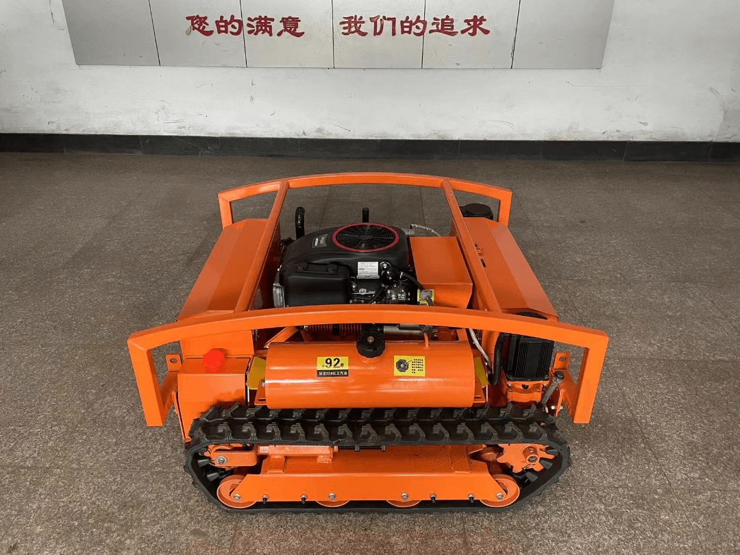 新款<font color='red'><font color='red'>遙控</font><font color='red'>割草機</font></font>